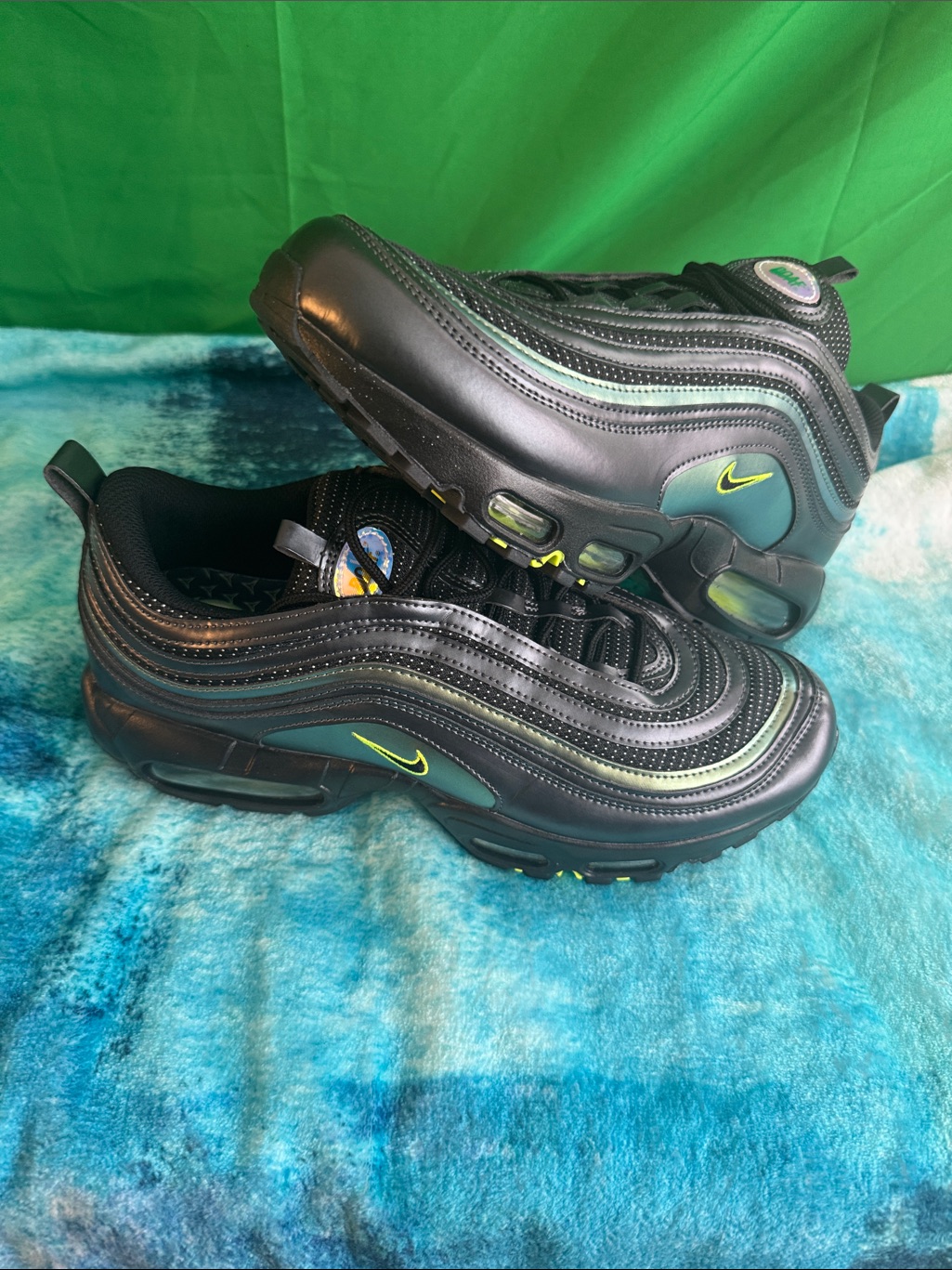 New! Rare! Nike Air Max 95/97 "Ducks Of A Feather" Collection. Univ. Of Oregon!